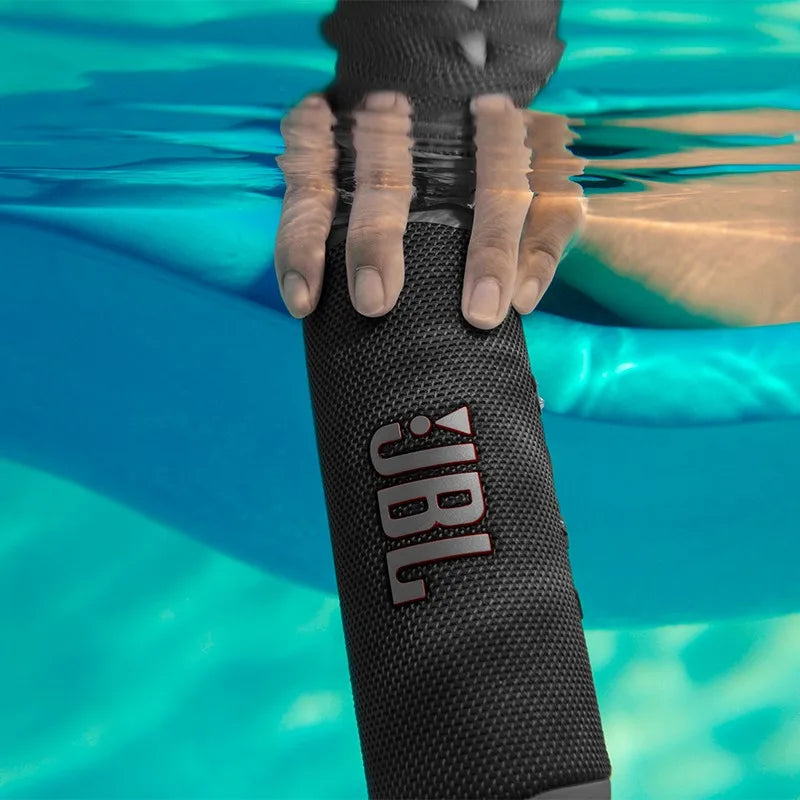 JBL Flip 6 Portable Bluetooth Speaker – Black